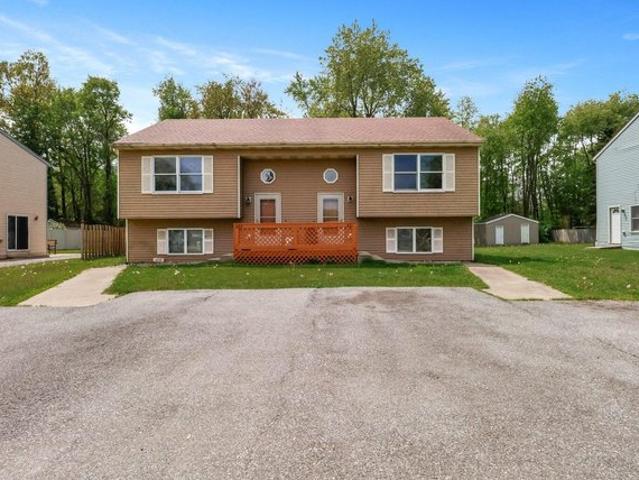 429 431 Woodlawn Ave, Chesterton, IN 46304