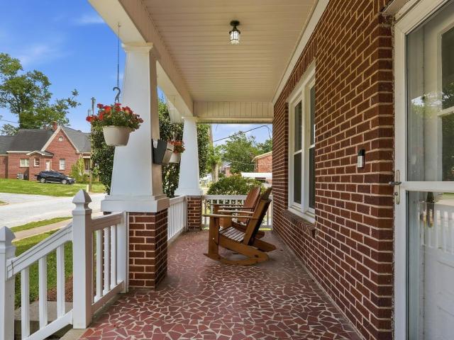 429 Grove Street