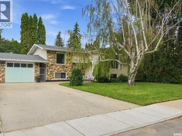 429 Montreal Avenue S, Saskatoon, SK, S7M 3L2 house for sale | Listing ID SK043321 | Royal LePage