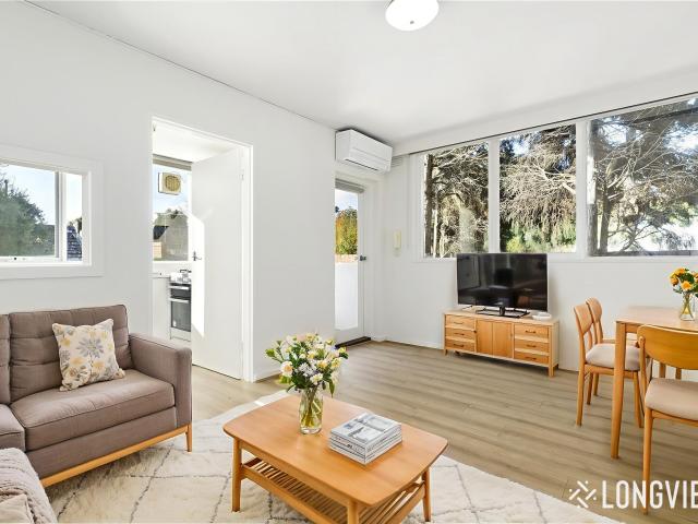 4/29 may road, toorak, vic, 3142
