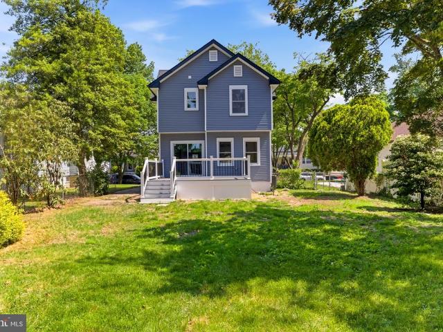 429 W Pine Street