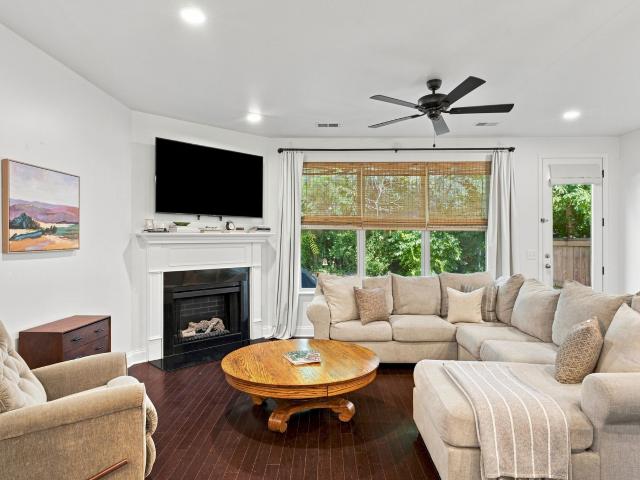 429 Waterbrook Dr