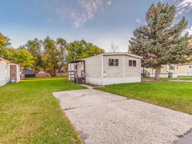 42 400 Avenue Se, Medicine Hat, AB, T1B 1J3 house for sale | Listing ID A2351 | Royal LePage