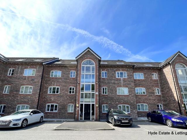 42 The Horizons, Moss Lane, Blackrod. BL6, 2 bed flat to rent, £995 pcm | PrimeLocation