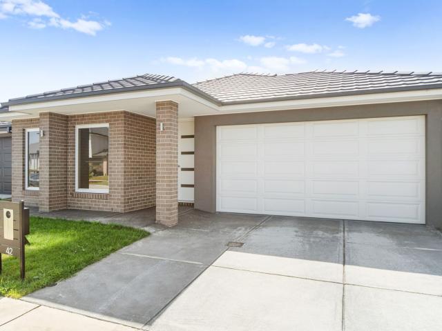 42 Viola Circuit, CLYDE, VIC 3978
