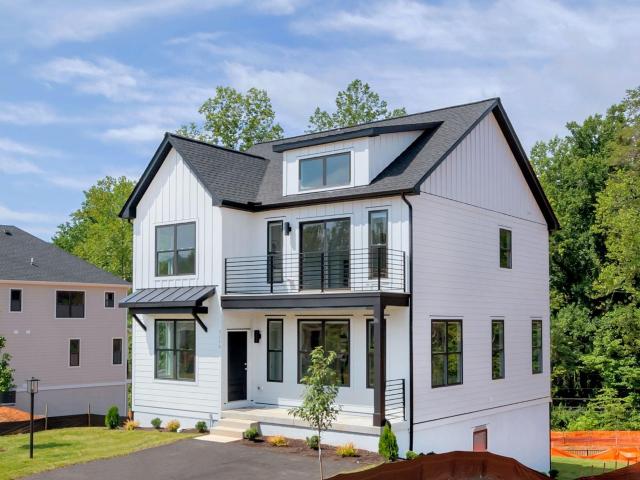 42 wardell crest