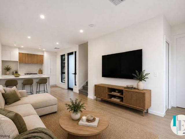 4/2 Werrang St, Albion Park Rail