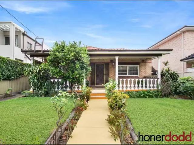 42 Wilson Street, KOGARAH House for rent Listed by Chris Laho.