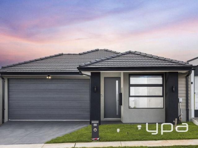 42 Yucamane Drive, Truganina