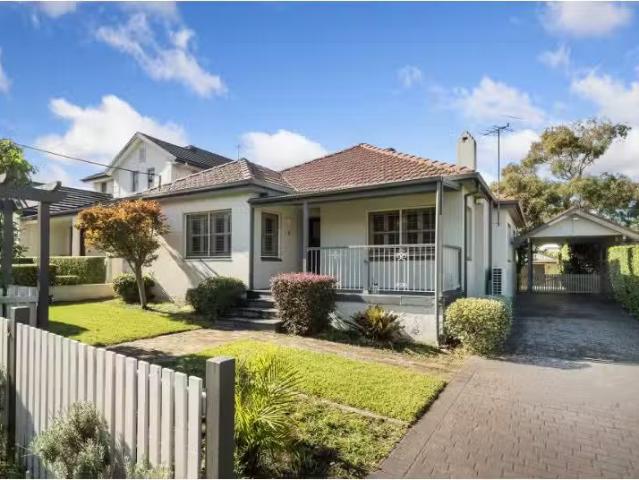 42 Acacia Avenue, Ryde House for rent Listed by Alan Yu of Pe.