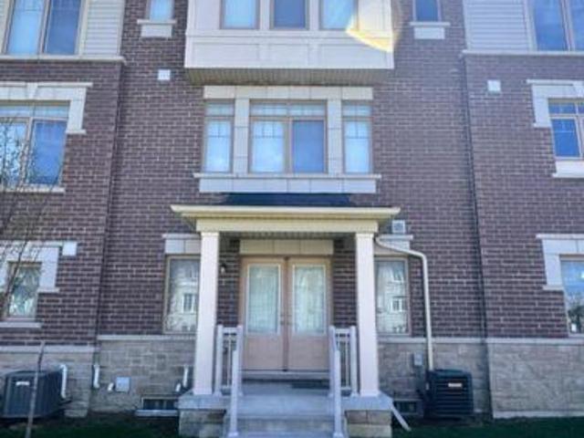 42 Ambereen Place E, Clarington, ON, L1C 7H5 house for sale | Listing ID E13606 | Royal LePage