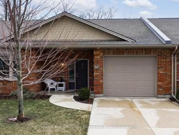 42 Bayfield Mews Lane, Bluewater Bayfield, ON, N0M 1G0 house for sale | Listing ID X12959 | Royal LePage