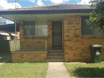 4/2 Bilkurra Street, Tamworth Apartment for rent Listed by Co.