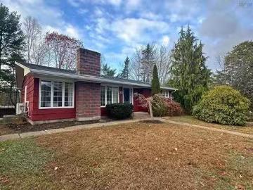 42 Birch Drive, Bridgewater, NS, B4V 1Z3 house for sale Lis.