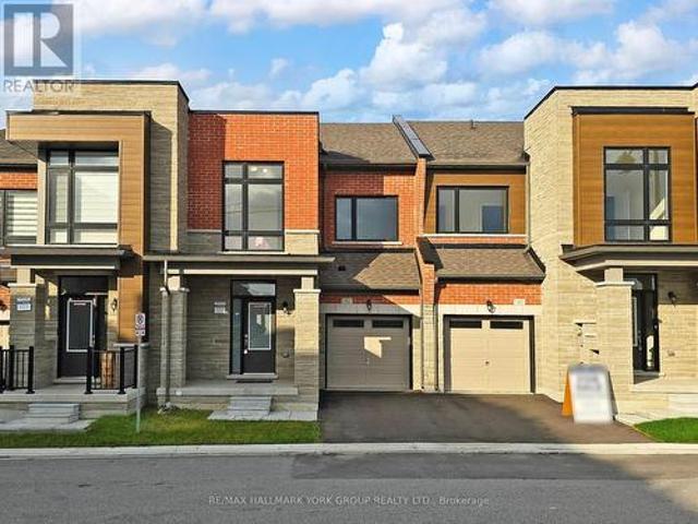 42 Blick Crescent, Aurora, ON, L4G 4A6 house for sale | Listing ID N13780 | Royal LePage