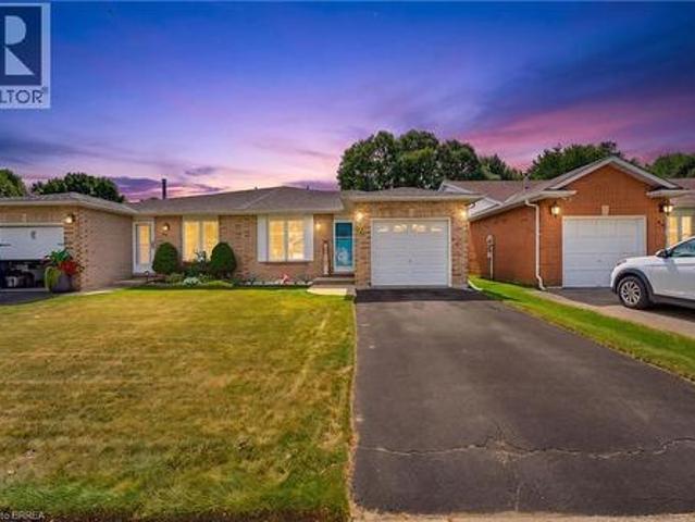 42 Buchanan Crescent, Brantford, ON, N3P 2A5 house for sale | Listing ID 40854 | Royal LePage