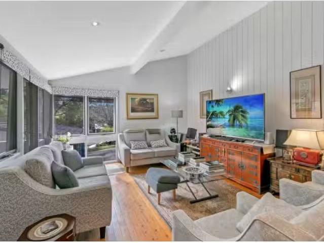 42 Camelot Court, Carlingford House for rent Listed by Yuan R.