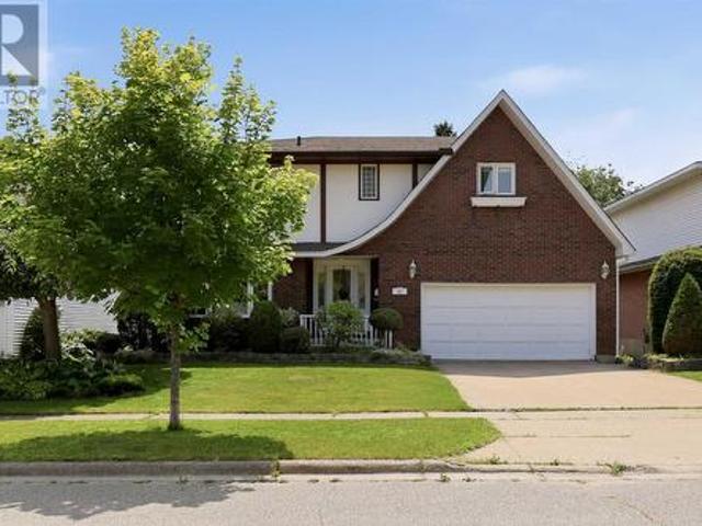 42 Caddy Ave, Sault Ste. Marie, ON, P6A 6H8 house for sale | Listing ID SM261968 | Royal LePage
