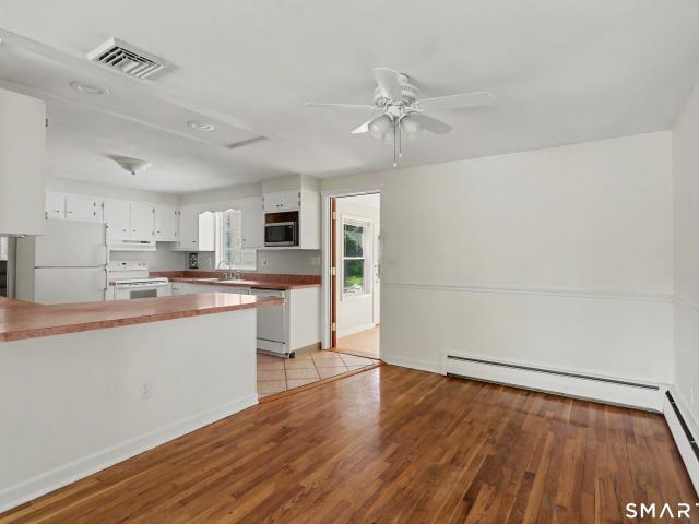 42 Carroll Rd, Hamden, CT 06517 | MLS #24153