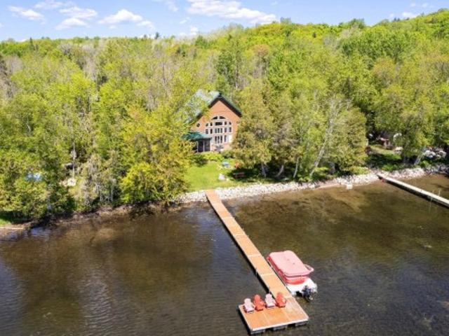 42 Ch. Higgins, Low, QC, J0X 2C0 house for sale | Listing ID 18855 | Royal LePage