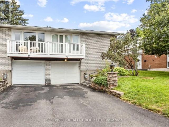 42 Charkay Street Ottawa, ON K2E5N4