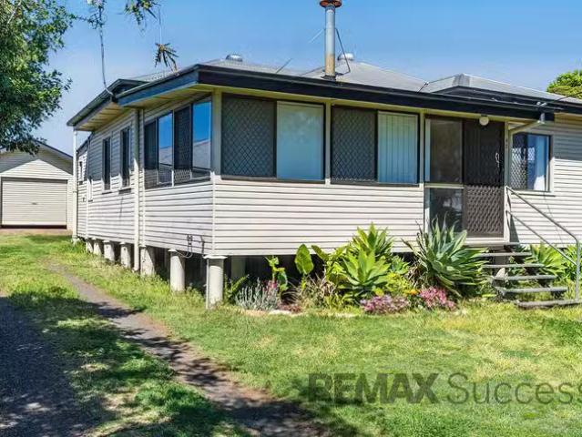 42 Dalmeny Street, Wilsonton, QLD 4350