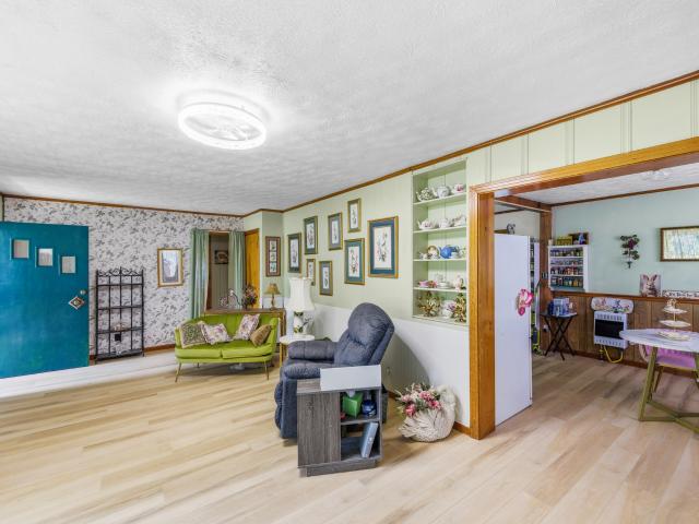 42 Depriest Bend Dr