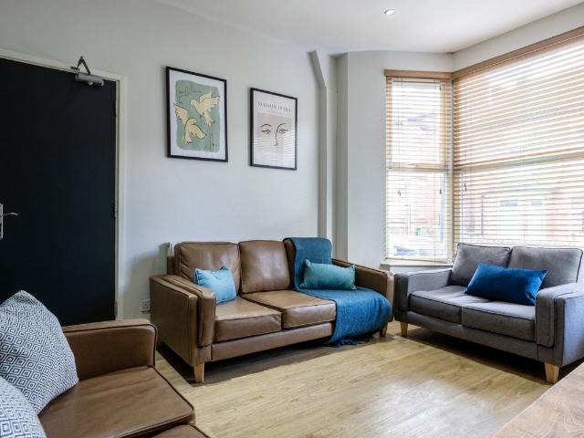 42 Derby Grove, Nottingham NG7, 6 bed property to rent, £719 pppm | PrimeLocation