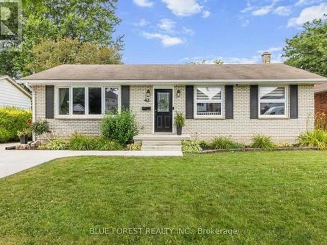 42 Dunwich Drive, St. Thomas, ON, N5R 4T9 house for sale | Listing ID X13780 | Royal LePage