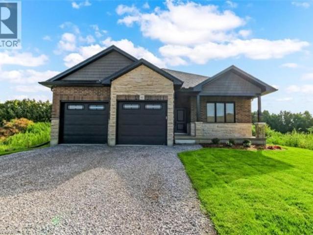 42 Duchess Drive, Delhi, ON, N4B 0B3 house for sale | Listing ID 40860 | Royal LePage