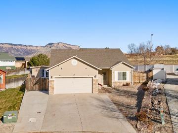 42 Eagle Court, Parachute, USA, CO