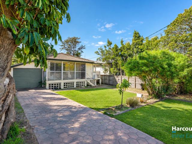 42 Elaroo Street, MORNINGSIDE, QLD 4170