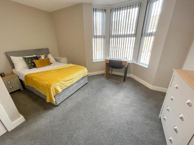 42 Empress Road, Liverpool, L7 8SE, United Kingdom | 6 bed townhouse for rent #135185530 | Rentberry