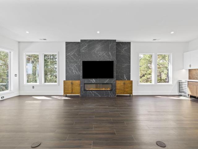 42 Enclave Place
