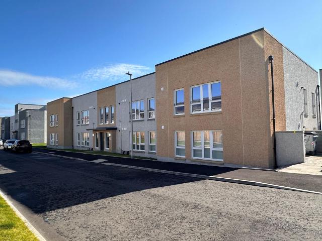 42 Falkland Crescent, Aberdeen AB12, 1 bed flat to rent, £493 pcm | PrimeLocation