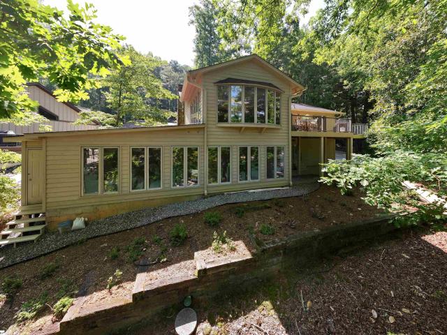 42 Foremast Drive