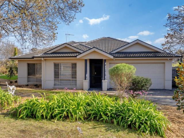 42 Goble Street, Hughes ACT 2605, Australia