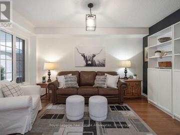 House for sale in Halton - Garden, Fireplace