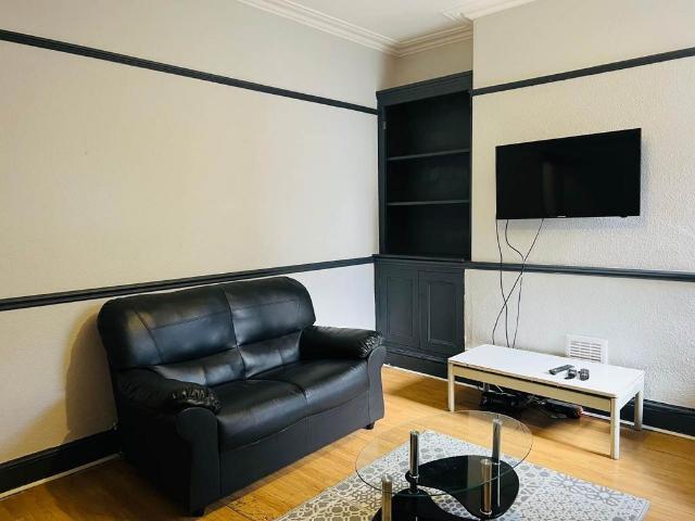 42 Jubilee Drive, Liverpool, L7 8SN, United Kingdom | Room for rent #134072745 | Rentberry
