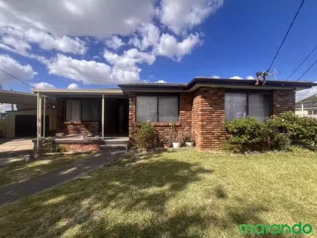 42 Kimberley Crescent, FAIRFIELD WEST House for rent Listed b.