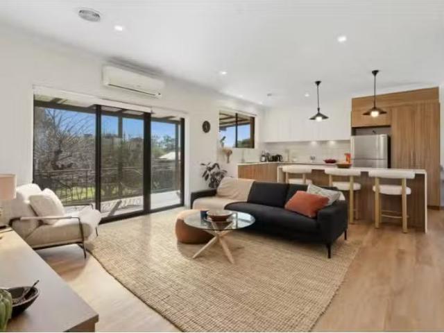 42 Kinkead Street, EVATT House for rent Listed by Taylor Carr.