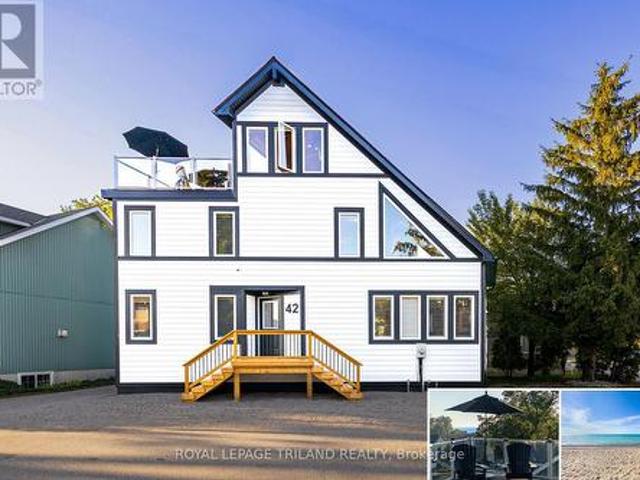 42 Lakeside Circle, Lambton Shores Grand Bend, ON, N0M 1T0 house for sale | Listing ID X13792 | Royal LePage