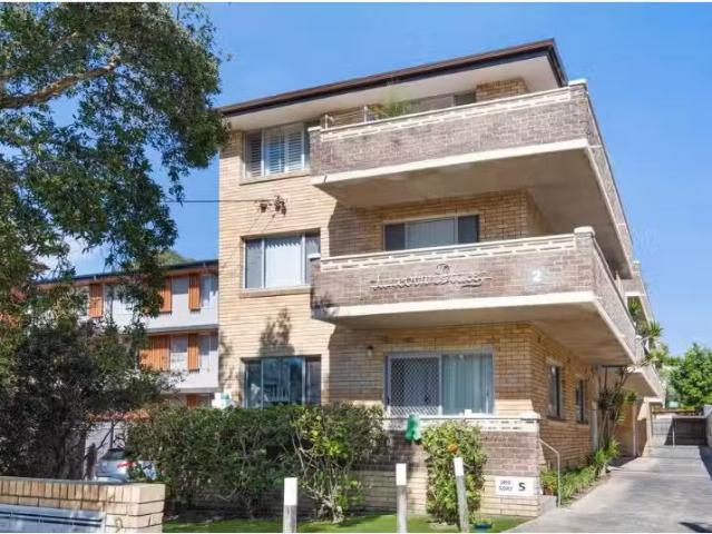 4/2 Lismore Avenue, DEE WHY Apartment for rent Listed by Kris.