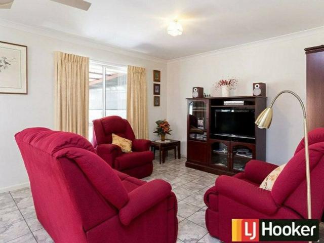 42 Magenta Street, Wavell Heights QLD, Belconnen