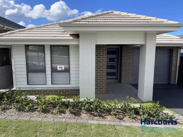 42 Mary Mackillop Drive, Woongarrah, NSW 2259 House for Rent