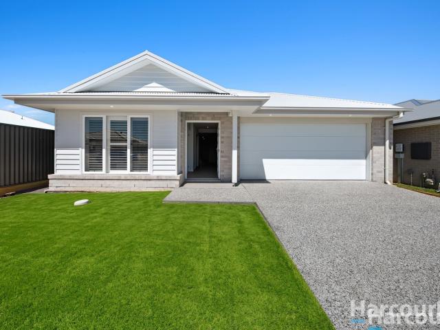 42 Moncrieff Street, Cooranbong, NSW 2265