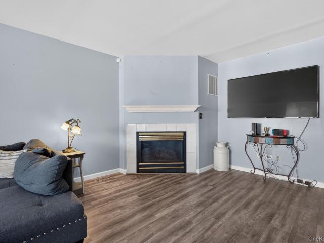 42 Natale Court 42