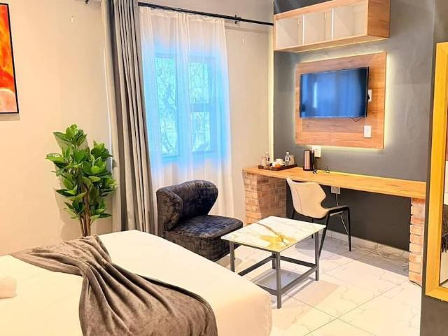 42 Nigel Rd | Studio house for rent #153439882 | Rentberry