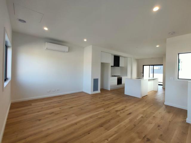 42 Northcote Circuit Burwood East, VIC 3151
