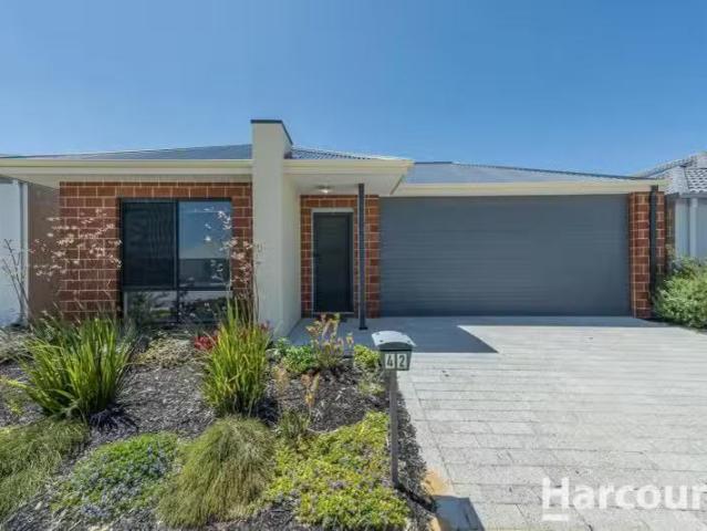 42 Perspective Drive, ALKIMOS, WA 6038 House for Rent